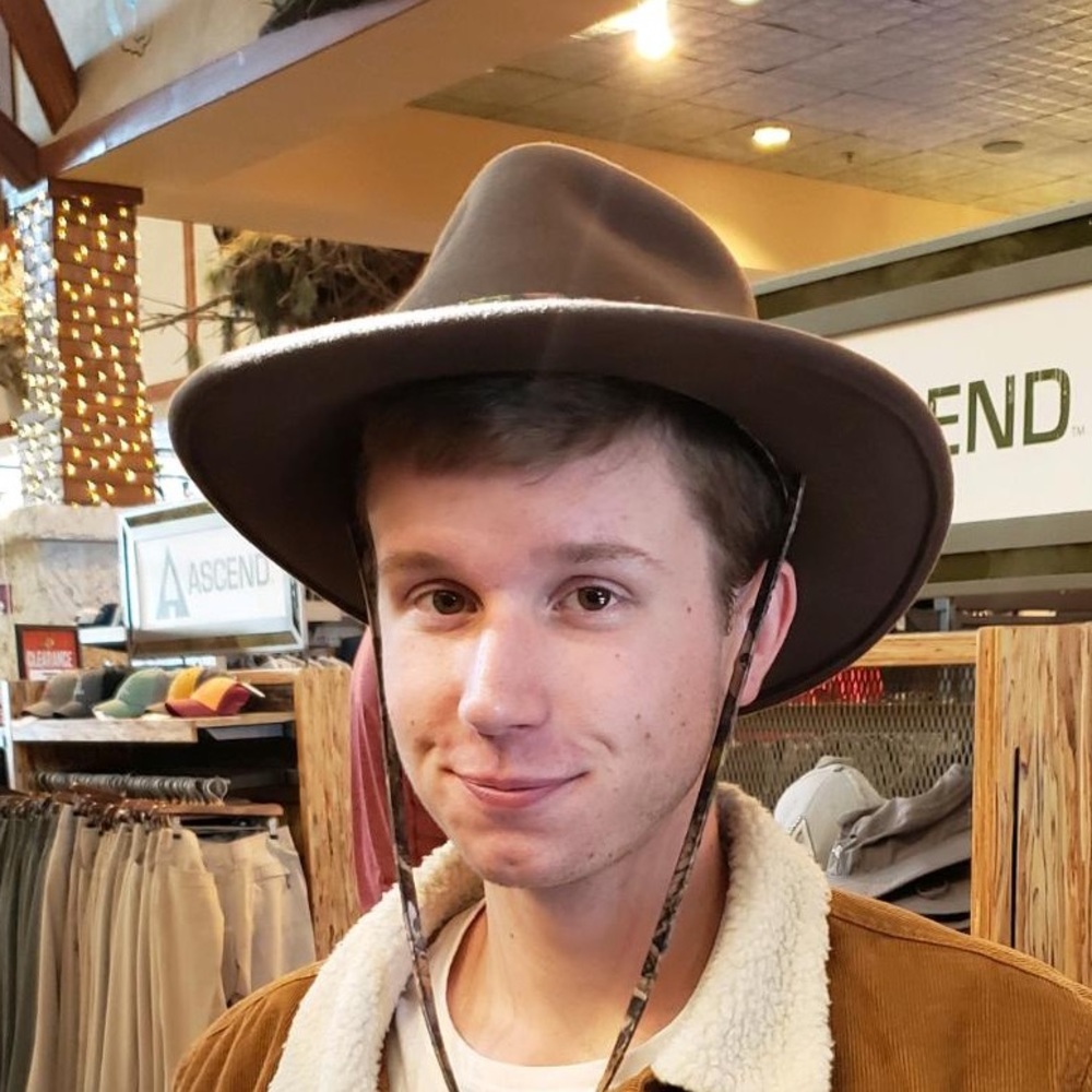 Meet your Posher, Anthony